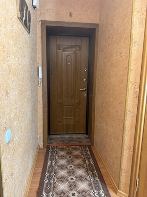 Продам трехкомнатную (3-комн.) квартиру, Псковская ул, 24, Великий Новгород г