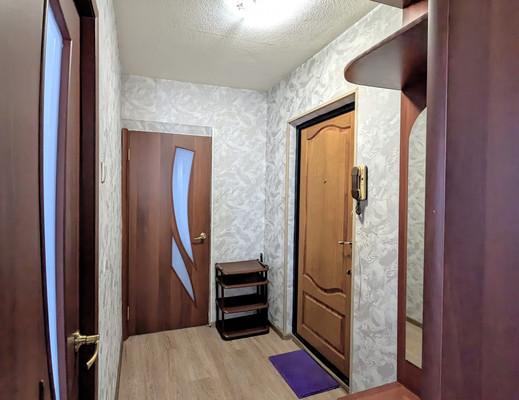 Продам двухкомнатную (2-комн.) квартиру, Школьная ул, 35, Быково п