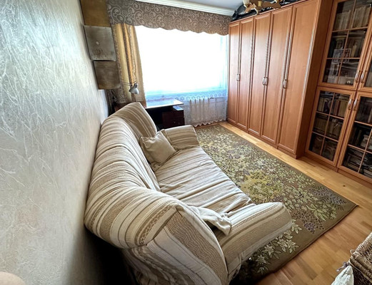 Продам двухкомнатную (2-комн.) квартиру, Дугина ул, 17, Жуковский г