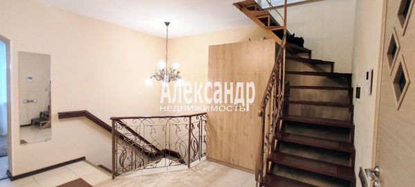 Продам двухкомнатную (2-комн.) квартиру, Мира ул, 3, Всеволожск г