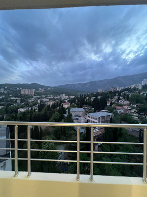 Продам однокомнатную (1-комн.) квартиру, Ломоносова ул, 25, Ялта г