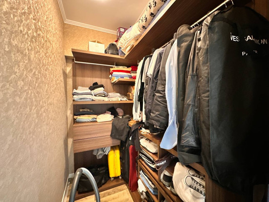 Продам двухкомнатную (2-комн.) квартиру, Свердлова ул, 48ак6, Ялта г