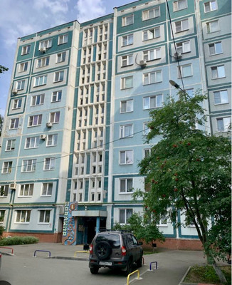 Продам трехкомнатную (3-комн.) квартиру, Маршала Чуйкова ул, 49, Казань г