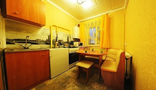 Сдам двухкомнатную (2-комн.) квартиру, Парковая ул, 13а, Нахабино рп