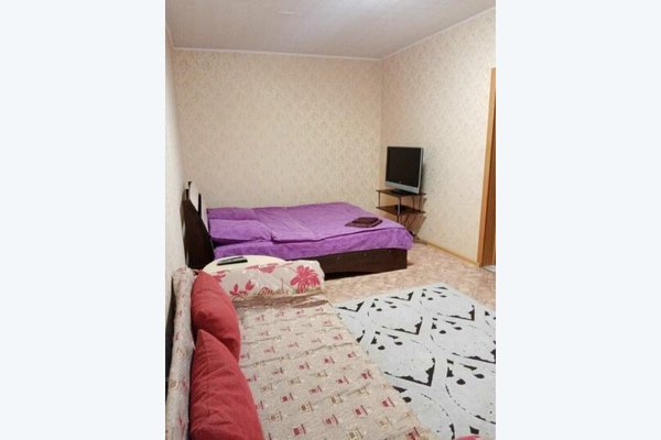 Сдам двухкомнатную (2-комн.) квартиру, Заводская ул, 39а, Калачинск г