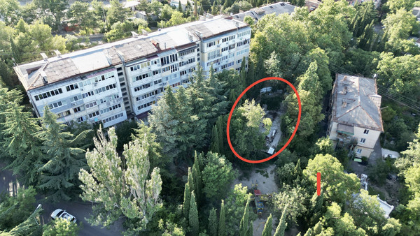 Продам участок 4 соток, Сеченова ул, 13, Ялта г, 0 км от города