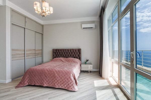 Продам трехкомнатную (3-комн.) квартиру, Ялтинская ул, 16, Гурзуф пгт