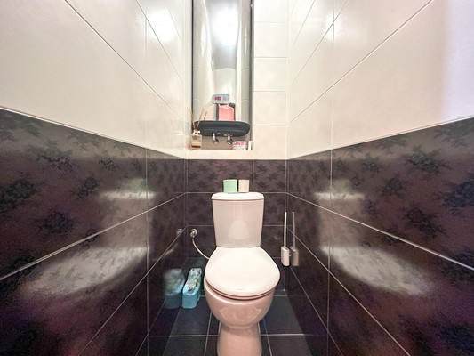 Продам трехкомнатную (3-комн.) квартиру, Риекская ул, 22к2, Гаспра пгт