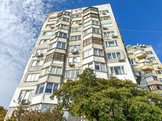 Продам трехкомнатную (3-комн.) квартиру, Риекская ул, 22к2, Гаспра пгт