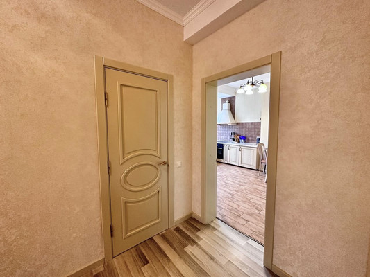 Продам двухкомнатную (2-комн.) квартиру, Свердлова ул, 48ак6, Ялта г