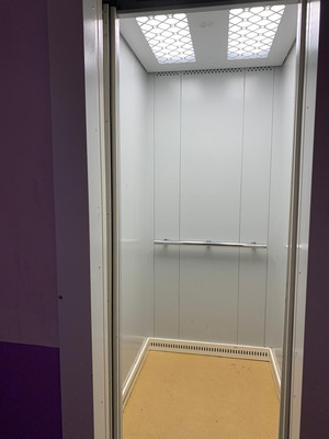 Продам трехкомнатную (3-комн.) квартиру, Курчатова пр-кт, 35, Волгодонск г