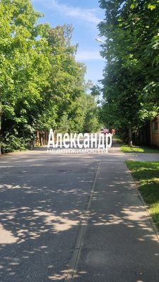 Продам участок 6,75 соток, ИЖС, Садовая ул, 2, Санкт-Петербург г, 1 км от города