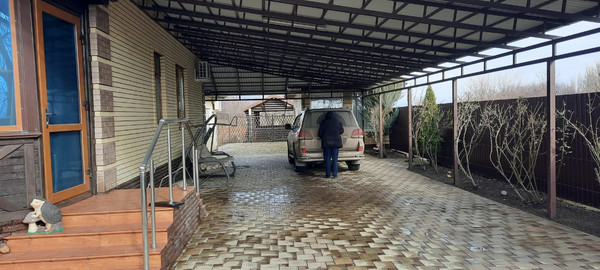 Продам дом, Выгонная ул, 226кА, Новотитаровская ст-ца, 0 км от города