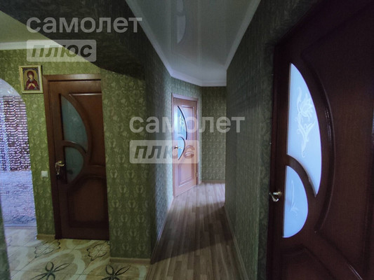 Продам трехкомнатную (3-комн.) квартиру, Ленина ул, 95, Славянск-на-Кубани г