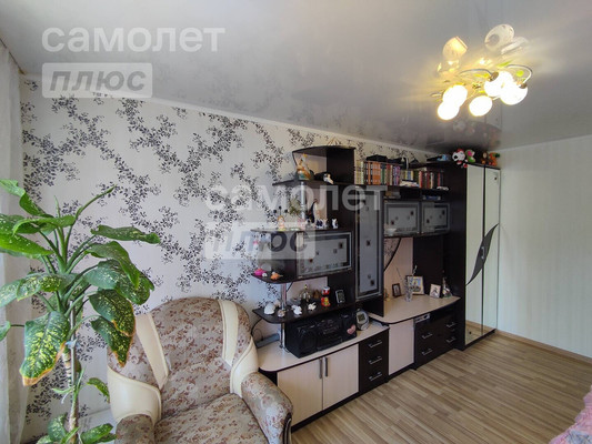 Продам трехкомнатную (3-комн.) квартиру, Ленина ул, 95, Славянск-на-Кубани г