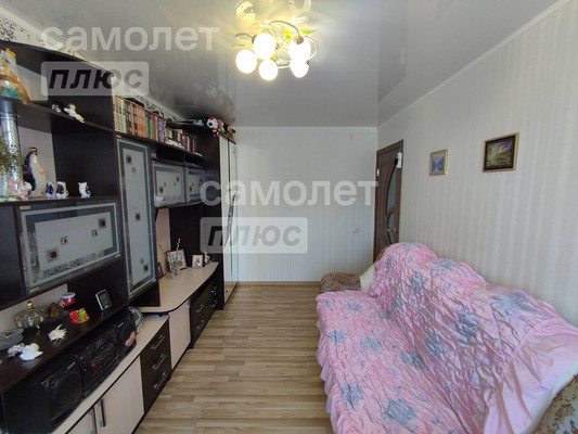 Продам трехкомнатную (3-комн.) квартиру, Ленина ул, 95, Славянск-на-Кубани г