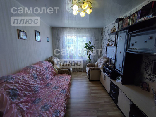 Продам трехкомнатную (3-комн.) квартиру, Ленина ул, 95, Славянск-на-Кубани г