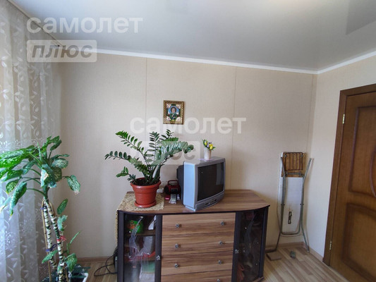 Продам трехкомнатную (3-комн.) квартиру, Ленина ул, 95, Славянск-на-Кубани г