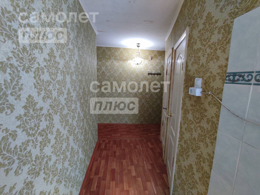 Продам трехкомнатную (3-комн.) квартиру, Донская ул, 4, Славянск-на-Кубани г