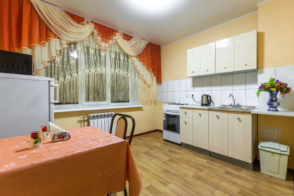 Сдам двухкомнатную (2-комн.) квартиру, Советский пер, 8, Устюжна г