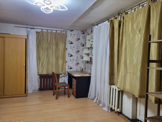 Продам однокомнатную (1-комн.) квартиру, Карла Маркса ул, 16, Гатчина г