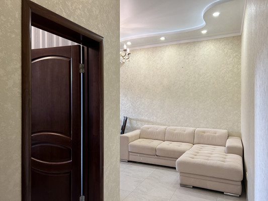 Продам двухкомнатную (2-комн.) квартиру, Кирова ул, 41А, Ялта г