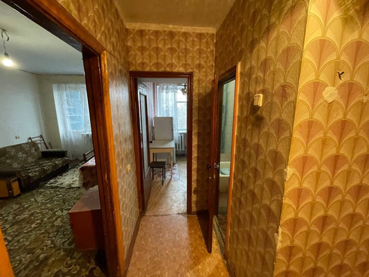 Продам однокомнатную (1-комн.) квартиру, Совхозная ул, 2, Симферополь г