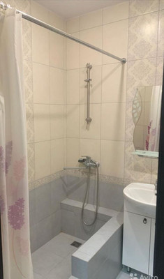 Продам однокомнатную (1-комн.) квартиру, Ленина ул, 180к1, Анапа г