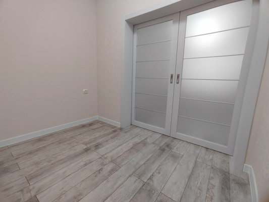 Продам двухкомнатную (2-комн.) квартиру, Владимирская ул, 142, Анапа г