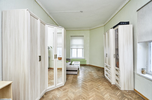 Продам трехкомнатную (3-комн.) квартиру, Черняховского ул, 1/63А, Санкт-Петербург г