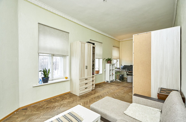 Продам трехкомнатную (3-комн.) квартиру, Черняховского ул, 1/63А, Санкт-Петербург г