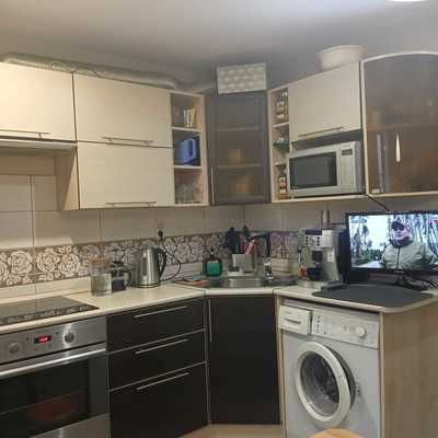 Продам двухкомнатную (2-комн.) квартиру, Короленко ул, 23, Киров г