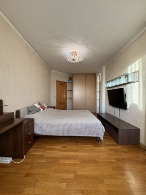 Продам многокомнатную квартиру, Спасская ул, 26Б, Киров г