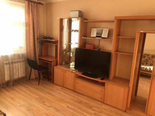 Сдам двухкомнатную (2-комн.) квартиру, Садовая ул, 3а, Вейделевка п