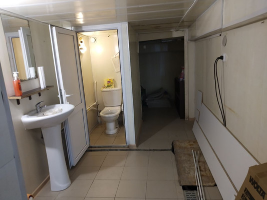 Продам коммерческое помещение 81 м2, Беспалова ул, 37, Симферополь г