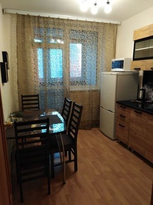 Сдам однокомнатную (1-комн.) квартиру, Комсомольская ул, 36, Чернышевск пгт