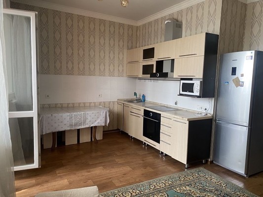 Сдам двухкомнатную (2-комн.) квартиру, Володарского ул, 1, Курлово г