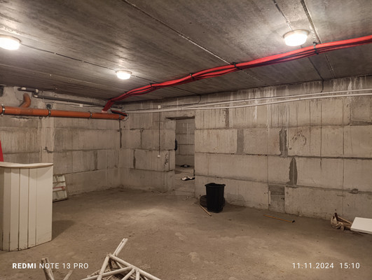 Продам коммерческое помещение 243 м2, Интернациональная ул, 5, Калининград г