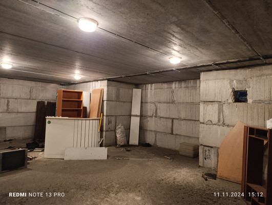 Продам коммерческое помещение 243 м2, Интернациональная ул, 5, Калининград г