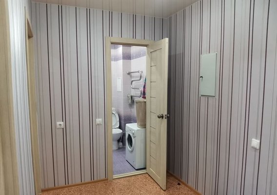 Сдам двухкомнатную (2-комн.) квартиру, 6 мкр, 185, Десногорск г