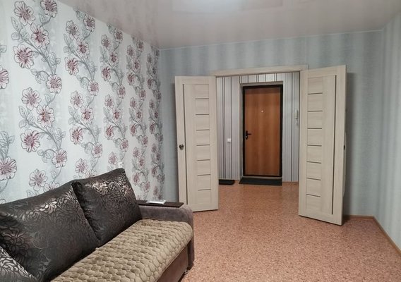 Сдам двухкомнатную (2-комн.) квартиру, 6 мкр, 185, Десногорск г