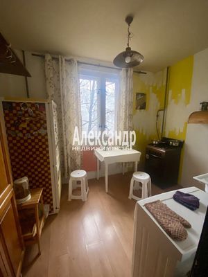 Продам однокомнатную (1-комн.) квартиру, Искровский пр-кт, д. 1, Санкт-Петербург г