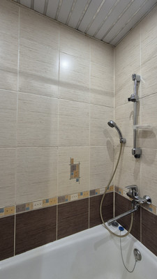 Продам двухкомнатную (2-комн.) квартиру, Героев Хасана ул, 5, Пермь г