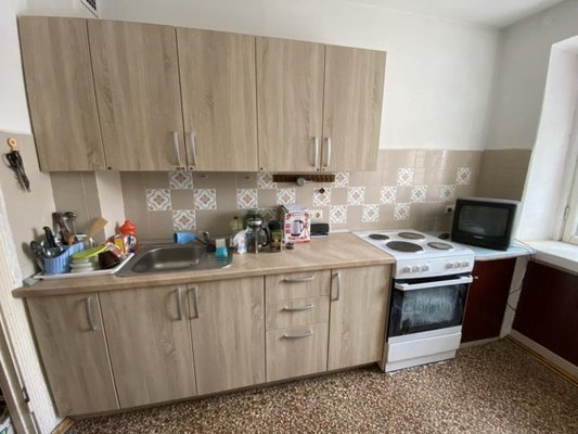 Сдам двухкомнатную (2-комн.) квартиру, Санаторская ул, 5, Тайцы гп