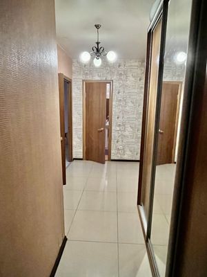 Сдам двухкомнатную (2-комн.) квартиру, Победы ул, 8, Кременки г