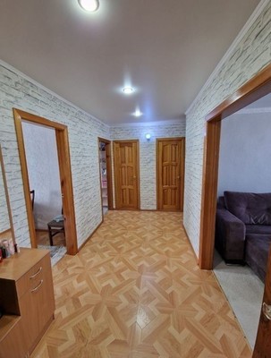 Сдам двухкомнатную (2-комн.) квартиру, 1-й мкр, 30, Ачинск г