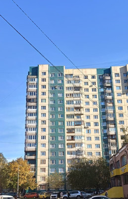 Продам двухкомнатную (2-комн.) квартиру, Индустриальный пр-кт, 17к3, Санкт-Петербург г