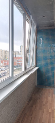 Продам двухкомнатную (2-комн.) квартиру, Индустриальный пр-кт, 17к3, Санкт-Петербург г