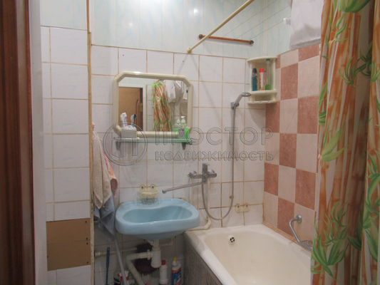 Продам однокомнатную (1-комн.) квартиру, Бор тер, 7, Одинцово д