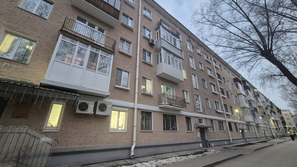 Продам двухкомнатную (2-комн.) квартиру, Героев Хасана ул, 5, Пермь г
